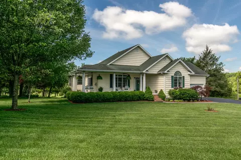 954 Elliot Rd, Nixa, MO 65714 photo 1