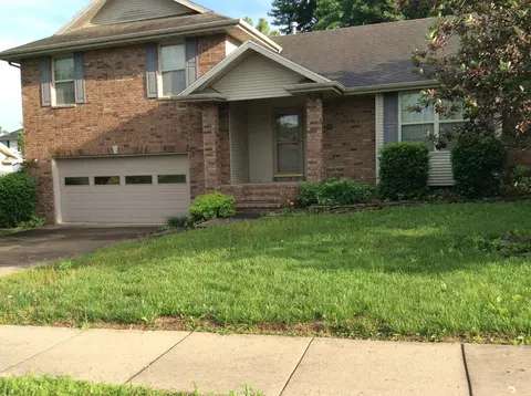 2208 E Foxborough Dr, Republic, MO 65738 photo 1