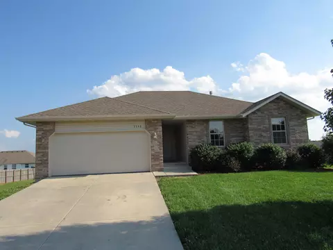 5546 W Clyde St, Springfield, MO 65802 photo 1
