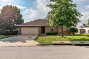 505 Herron Dr, Ozark, MO 65721 photo 1