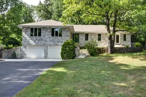 6528 S Molly Ln, Ozark, MO 65721 photo 1
