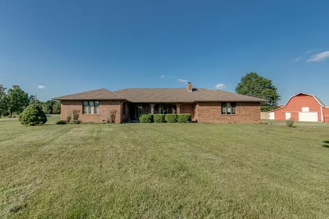 7 Camelot Ln, Buffalo, MO 65622 photo 1