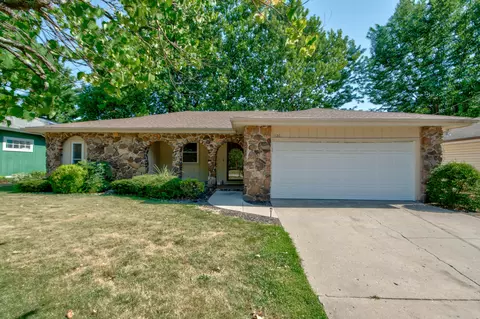 1126 E Cambridge St, Springfield, MO 65807 photo 1