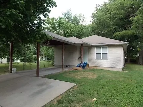 2232 N Oakland Ave, Springfield, MO 65803 photo 1