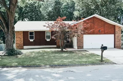 4855 S Louise Rd, Battlefield, MO 65619 photo 1