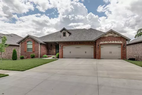 5381 S James Ave, Springfield, MO 65810 photo 1