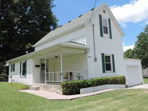 2737 N Grant Ave, Springfield, MO 65803 photo 1