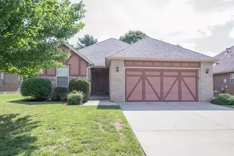 1162 S Marlan Ave, Springfield, MO 65804 photo 1