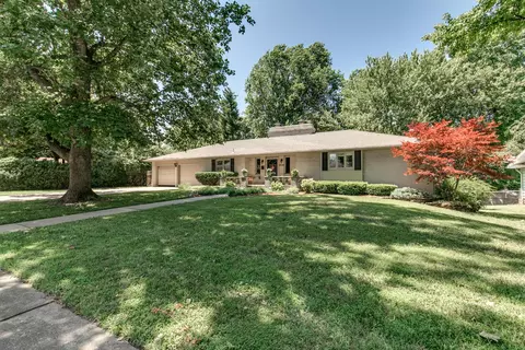 2649 S Luster Ave, Springfield, MO 65804 photo 1