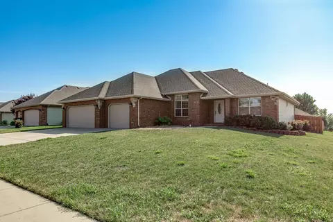 3252 N Western Ave, Springfield, MO 65803 photo 1