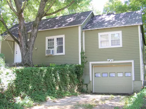 306 E Oak St, Ozark, MO 65721 photo 1
