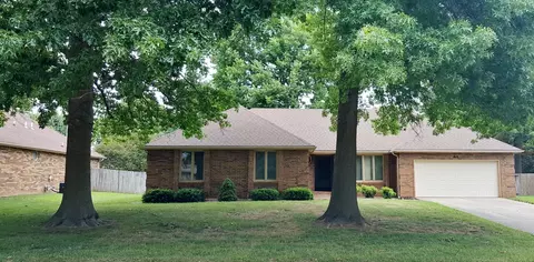 1615 E Camino Alto St, Springfield, MO 65804 photo 1