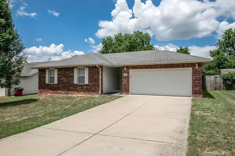 1509 W Parkview St, Ozark, MO 65721 photo 1