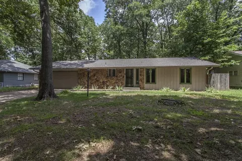 848 S Devonshire Dr, Springfield, MO 65802 photo 1