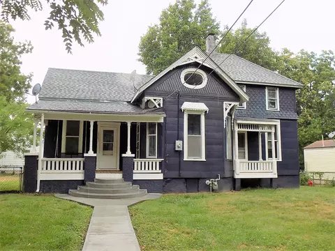 2207 N Campbell Ave, Springfield, MO 65803 photo 1