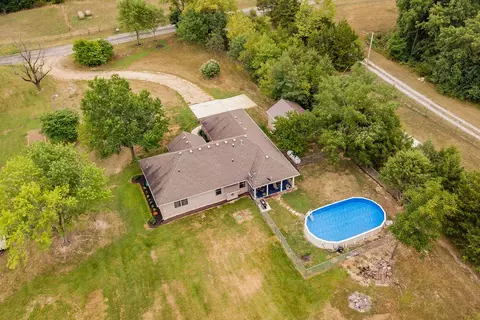 2079 Reed Rd, Sparta, MO 65753 photo 1