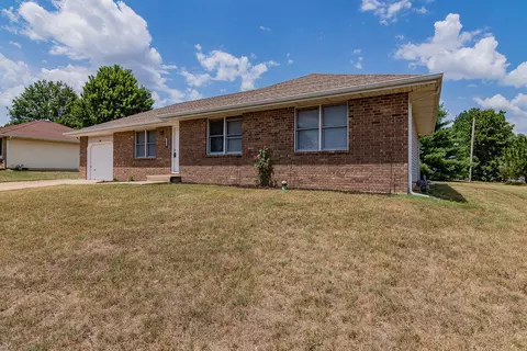 2085 E Sandlewood St, Republic, MO 65738 photo 1