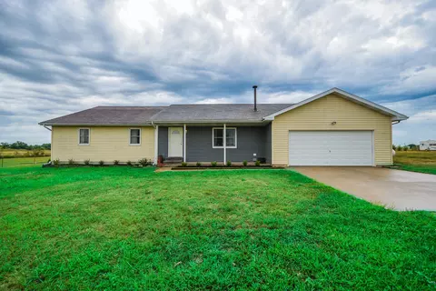 394 Prairie Hollow Rd, Ozark, MO 65721 photo 1