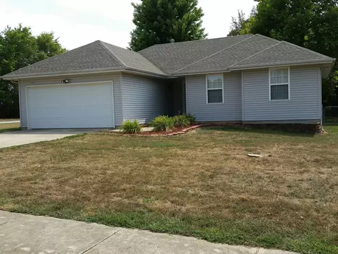 119 W Holly Cir, Willard, MO 65781 photo 1