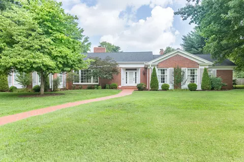 1201 E Loren St, Springfield, MO 65804 photo 1