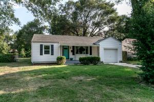 2042 E Marsa Dr, Springfield, MO 65804 photo 1