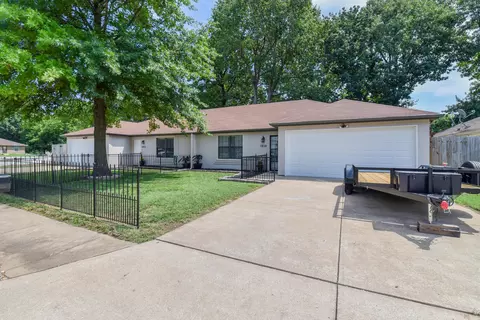 1010 S Elder Ave, Springfield, MO 65802 photo 1