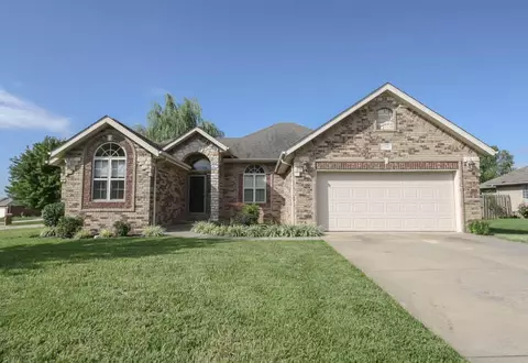 645 N Spout Spring St, Nixa, MO 65714 photo 1