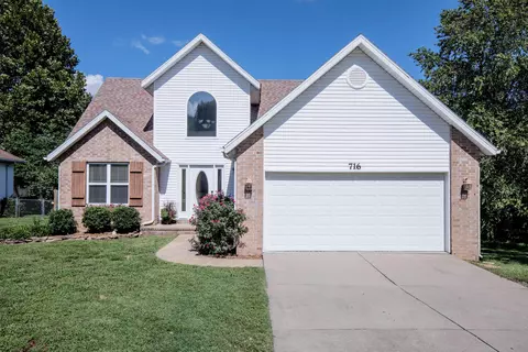 716 S Ballard Dr, Nixa, MO 65714 photo 1