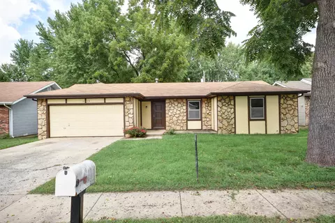 1039 E Cambridge St, Springfield, MO 65807 photo 1