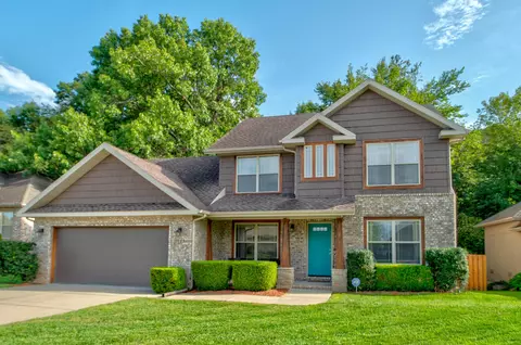 1738 W Evans St, Springfield, MO 65810 photo 1