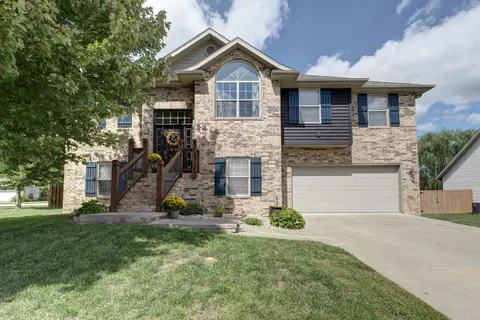 1003 E Cobblestone Dr, Ozark, MO 65721 photo 1