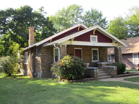 2039 N Broadway Ave, Springfield, MO 65803 photo 1