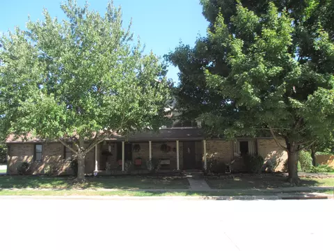 3360 W Driftwood Ct, Springfield, MO 65807 photo 1