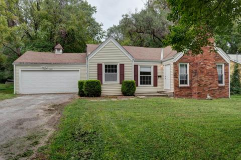 1433 W Catalpa St, Springfield, MO 65807 photo 1
