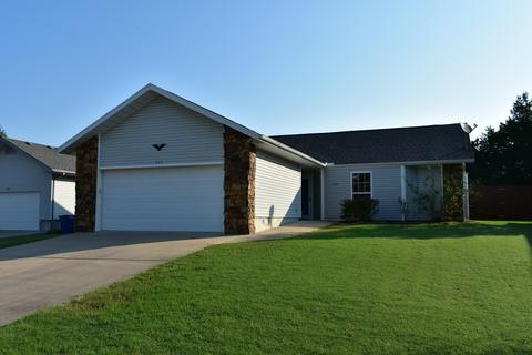 225 Eagle Dr, Forsyth, MO 65653 photo 1