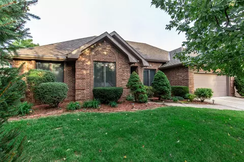 4948 S Bothwell Ave, Springfield, MO 65804 photo 1