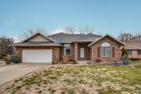3445 S Warren Ave, Springfield, MO 65807 photo 1