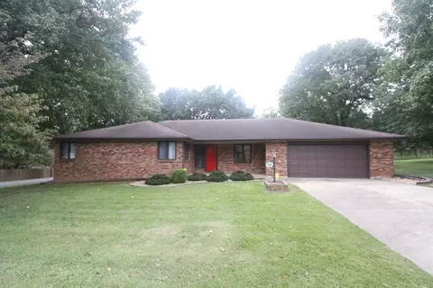 1958 E Lark St, Springfield, MO 65804 photo 1