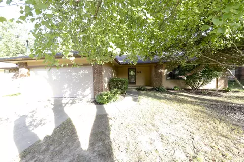 724 S Marlan Ave, Springfield, MO 65802 photo 1