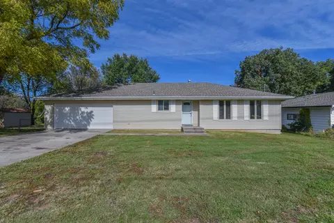 2403 W Farm Rd 164, Springfield, MO 65807 photo 1
