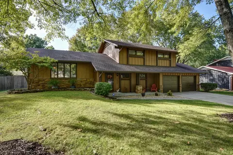 2905 S Rochelle Ave, Springfield, MO 65804 photo 1