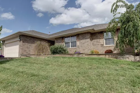 912 S Duke Ct, Springfield, MO 65802 photo 1