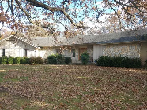 1950 W Ranch Rd, Nixa, MO 65714 photo 1