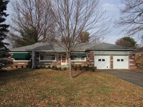 1043 E Portland St, Springfield, MO 65807 photo 1