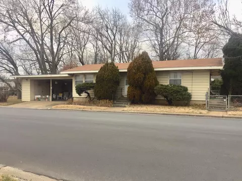 1251 S Crutcher Ave, Springfield, MO 65804 photo 1