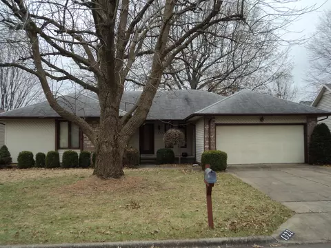 1322 W Lasalle St, Springfield, MO 65807 photo 1