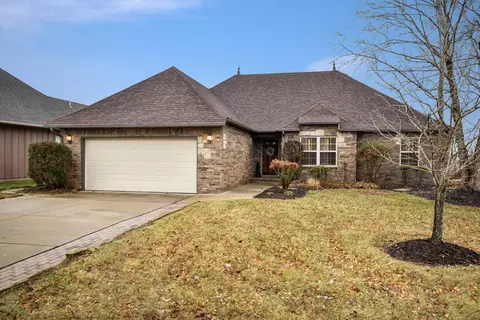718 E Current Dr, Ozark, MO 65721 photo 1