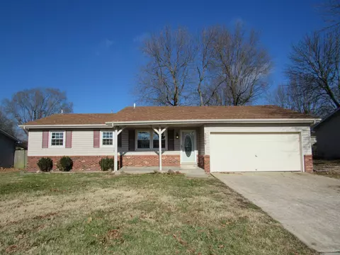 2269 E Livingston St, Springfield, MO 65803 photo 1