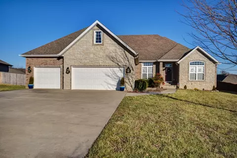 4553 Hummer Dr, Springfield, MO 65802 photo 1