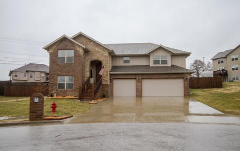 601 E Sugarmill Ct, Ozark, MO 65721 photo 1